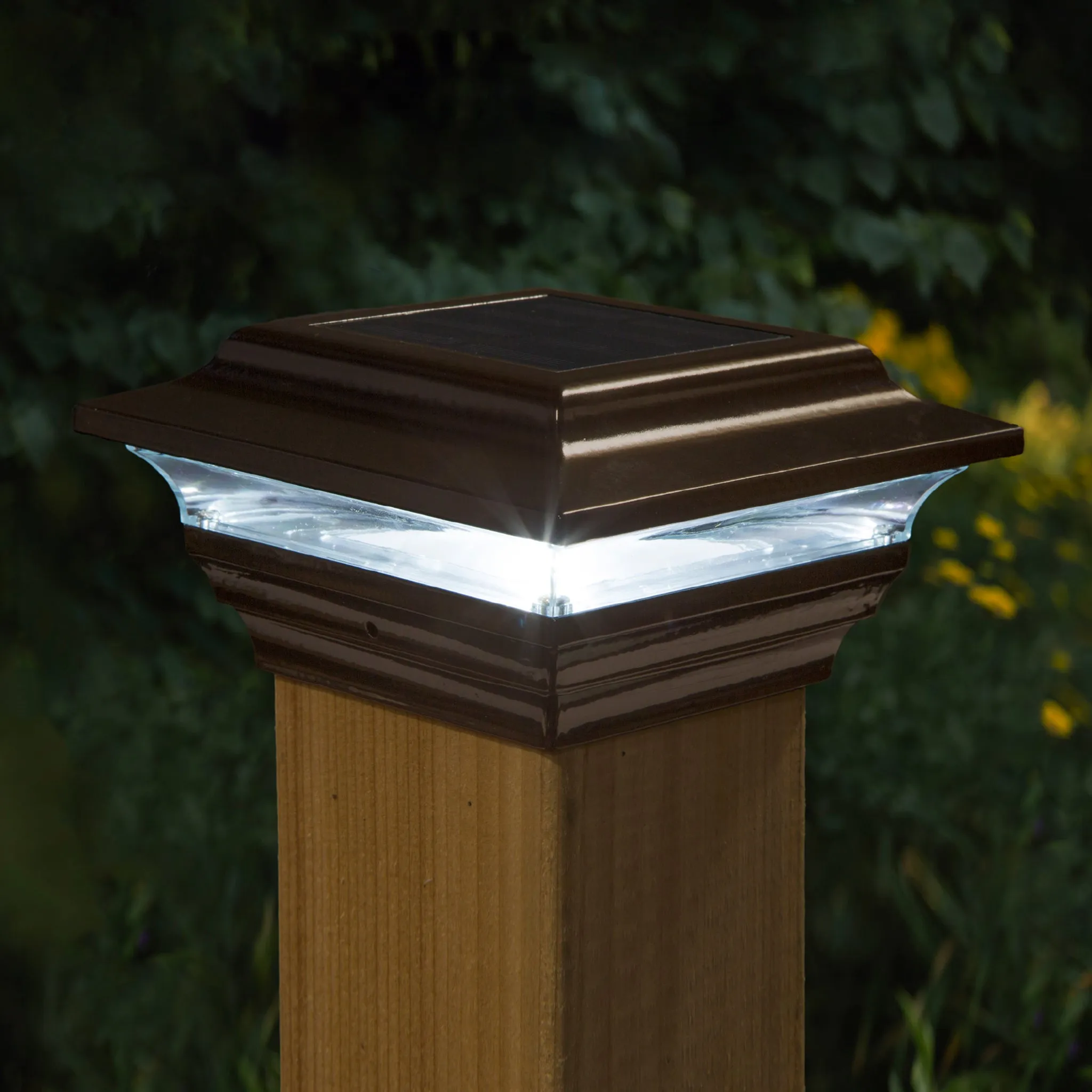Classy Caps 4X4 Bronze Aluminum Imperial Solar Post Cap SL211R