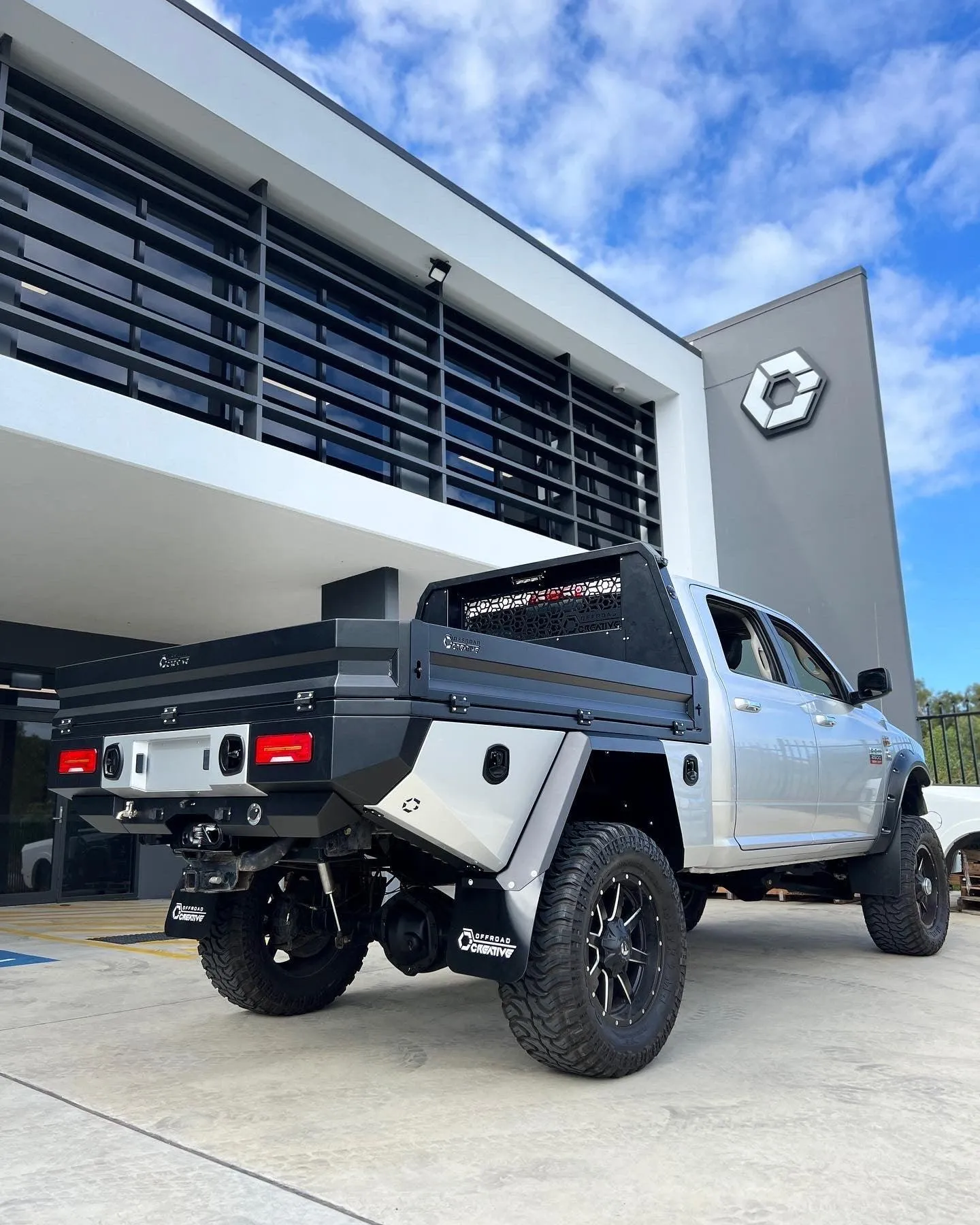 Offroad Creative Tray Design