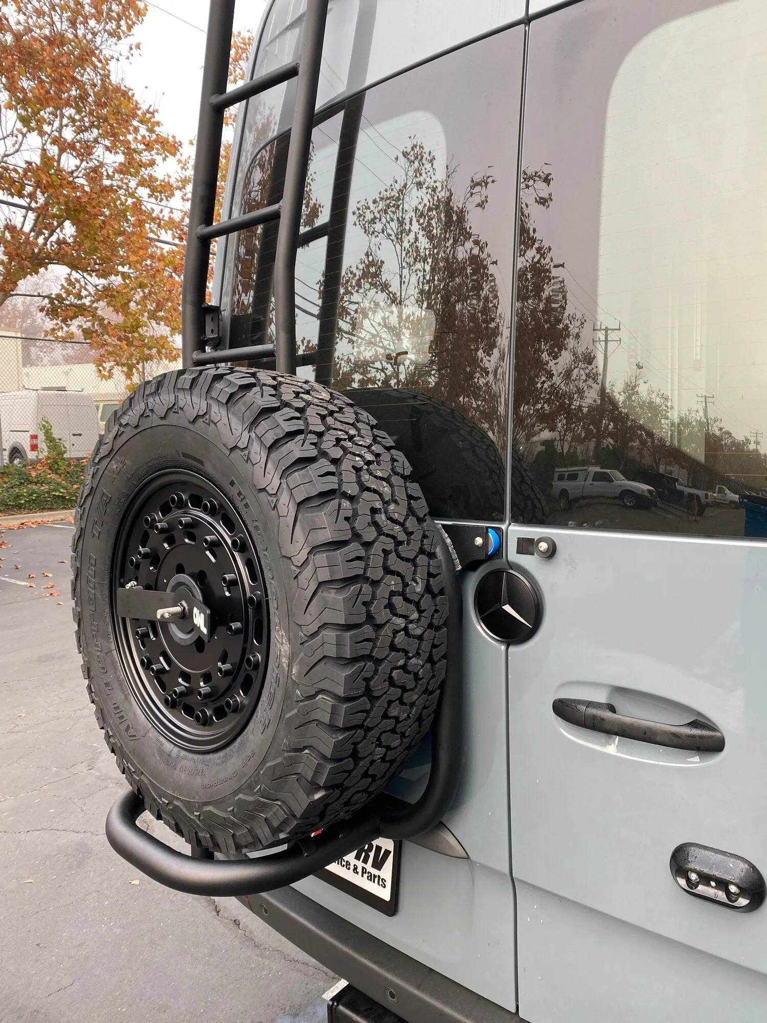 Owl Van Engineering Ladder   Tire Carrier - Aluminum New Sprinter VS30 (2019 )