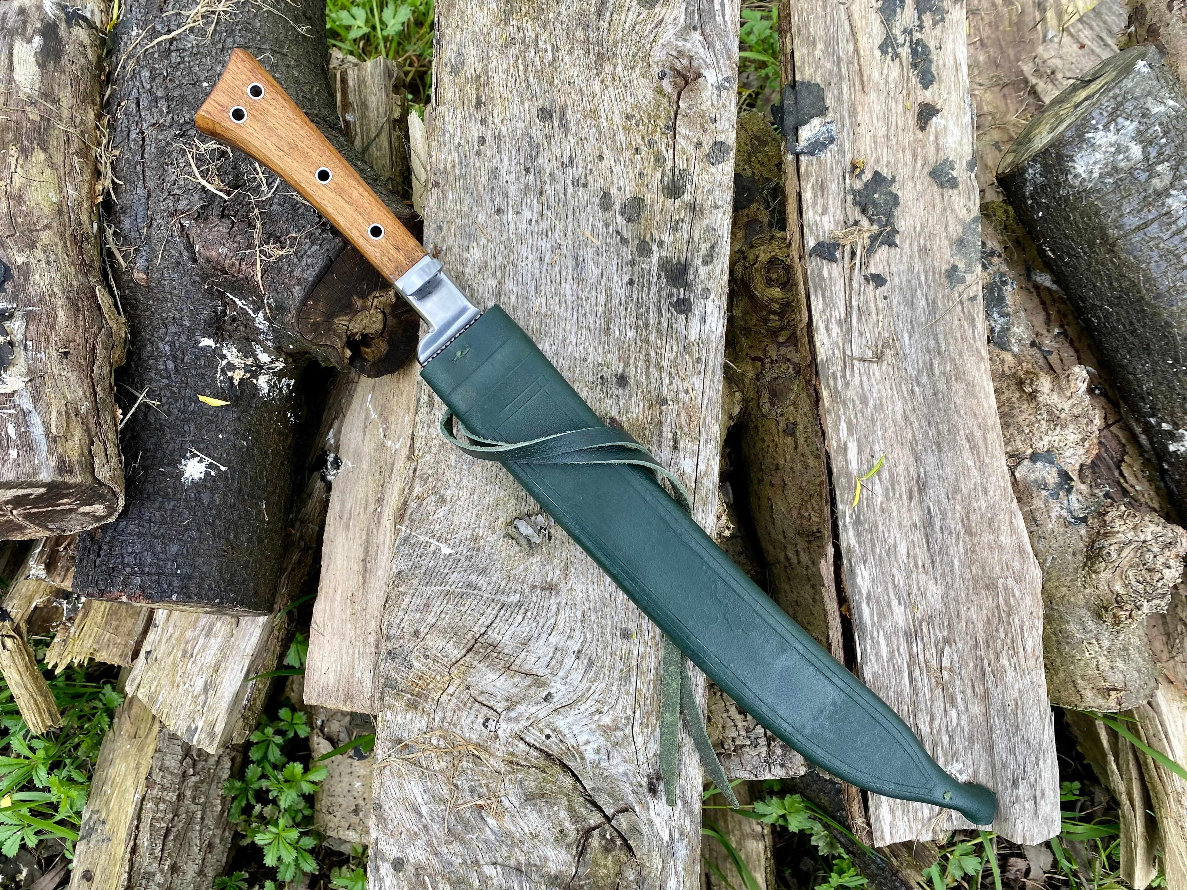 The Forest Bundle - with choice of Bauernwehr and choice of Bushcraft Knife (14thC to current)